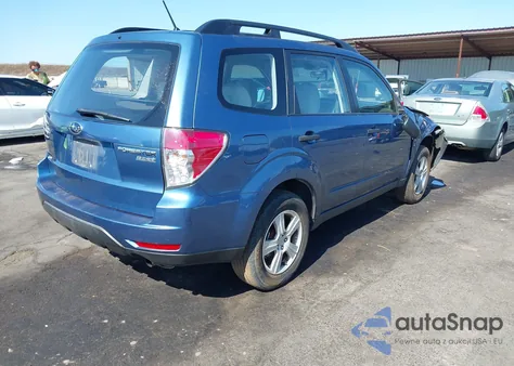 2010 Subaru Forester 2.5X из США, поврежденный, VIN JF2SH6BC7AH773838